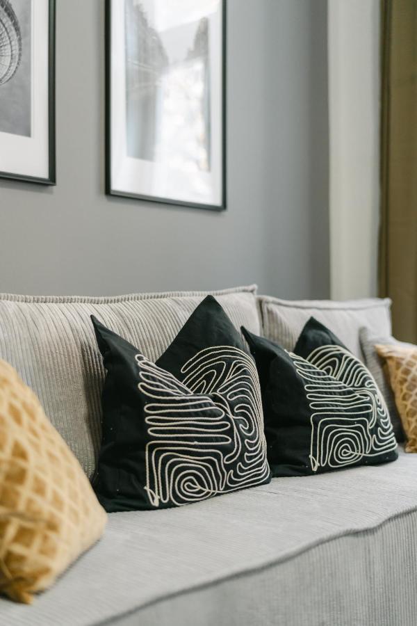 Cozy Apt Perfect For 4-6 Tv Metro Self-Checkin Viena Exterior foto