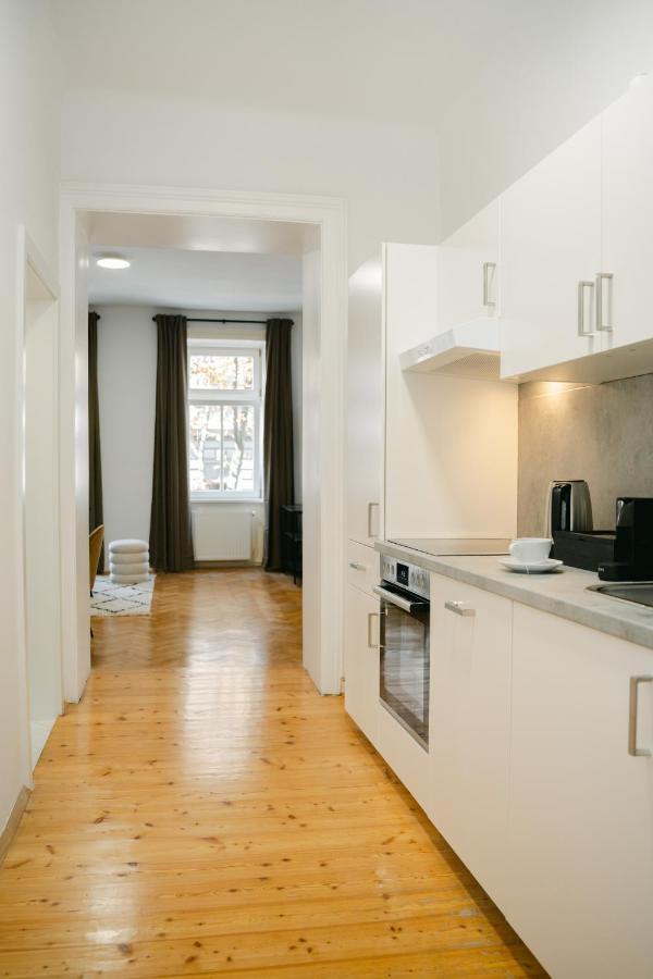 Cozy Apt Perfect For 4-6 Tv Metro Self-Checkin Viena Exterior foto