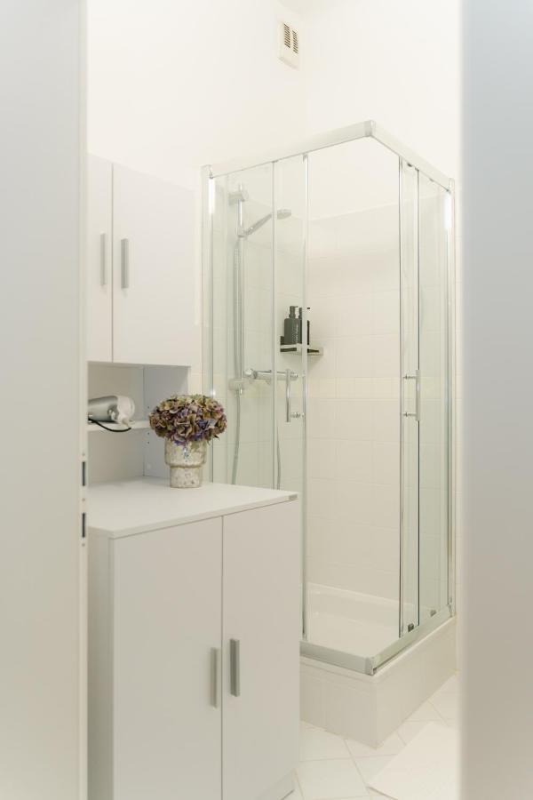 Cozy Apt Perfect For 4-6 Tv Metro Self-Checkin Viena Exterior foto