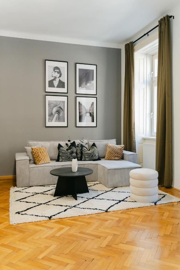 Cozy Apt Perfect For 4-6 Tv Metro Self-Checkin Viena Exterior foto